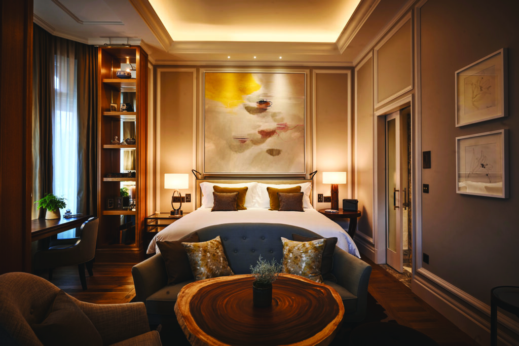 Suite Bedroom at The Cadogan (Photo Credit: Belmond)