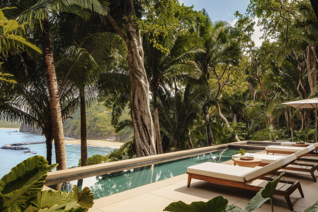 Villa Jaguar Pool & Sunbeds (Photo Credit: Kerzner International)