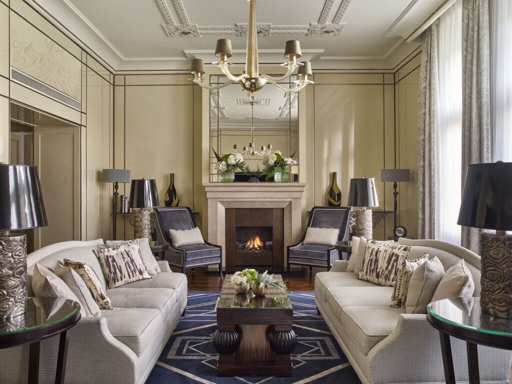 Royal Suite Living Room (Photo Credit: Four Seasons Hotel Gresham Palace Budapest)