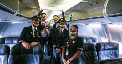 United Crew on the EQUAL Pride Flight (Photo Credit: United Airlines)