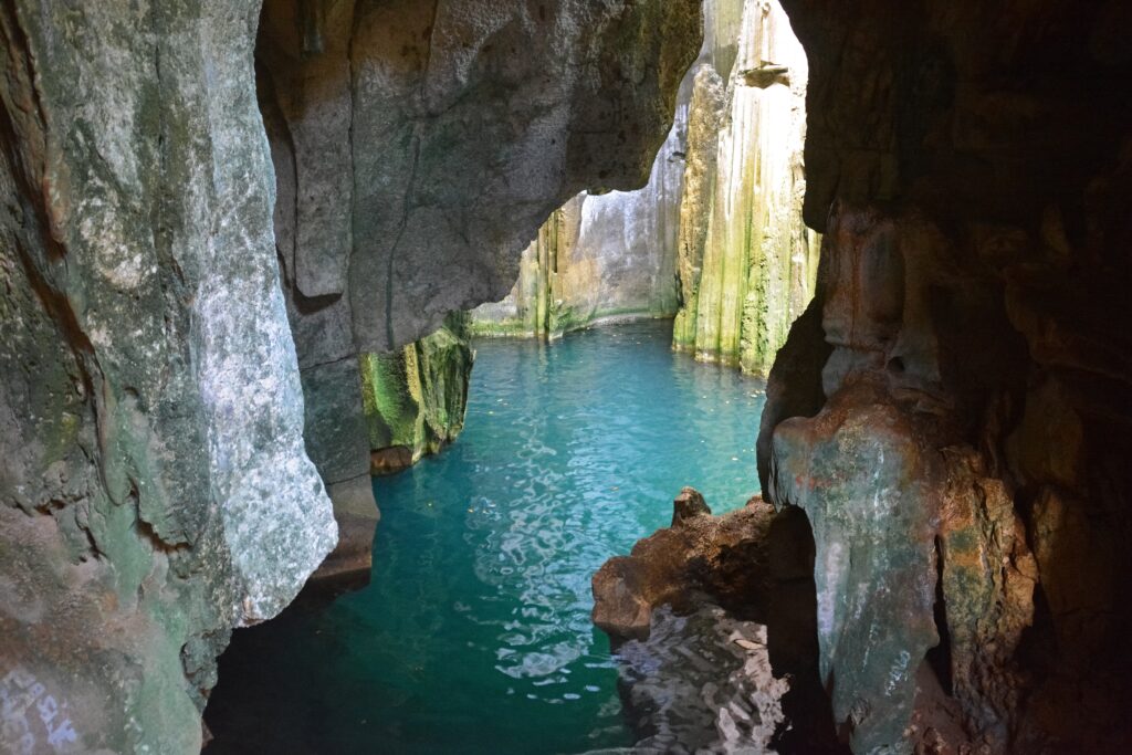 Sawa-i-Lau Caves in Yasawa, Fiji