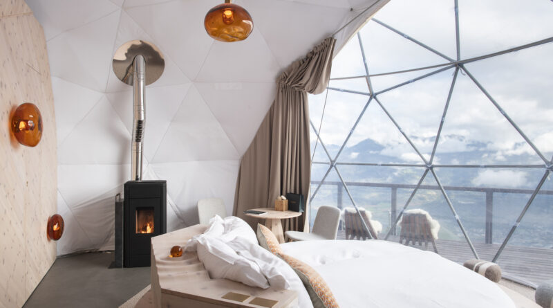 Timeless Suite at Whitepode Eco-Luxury Hotel (Photo Credit: Whitepod Eco-Luxury Hotel)