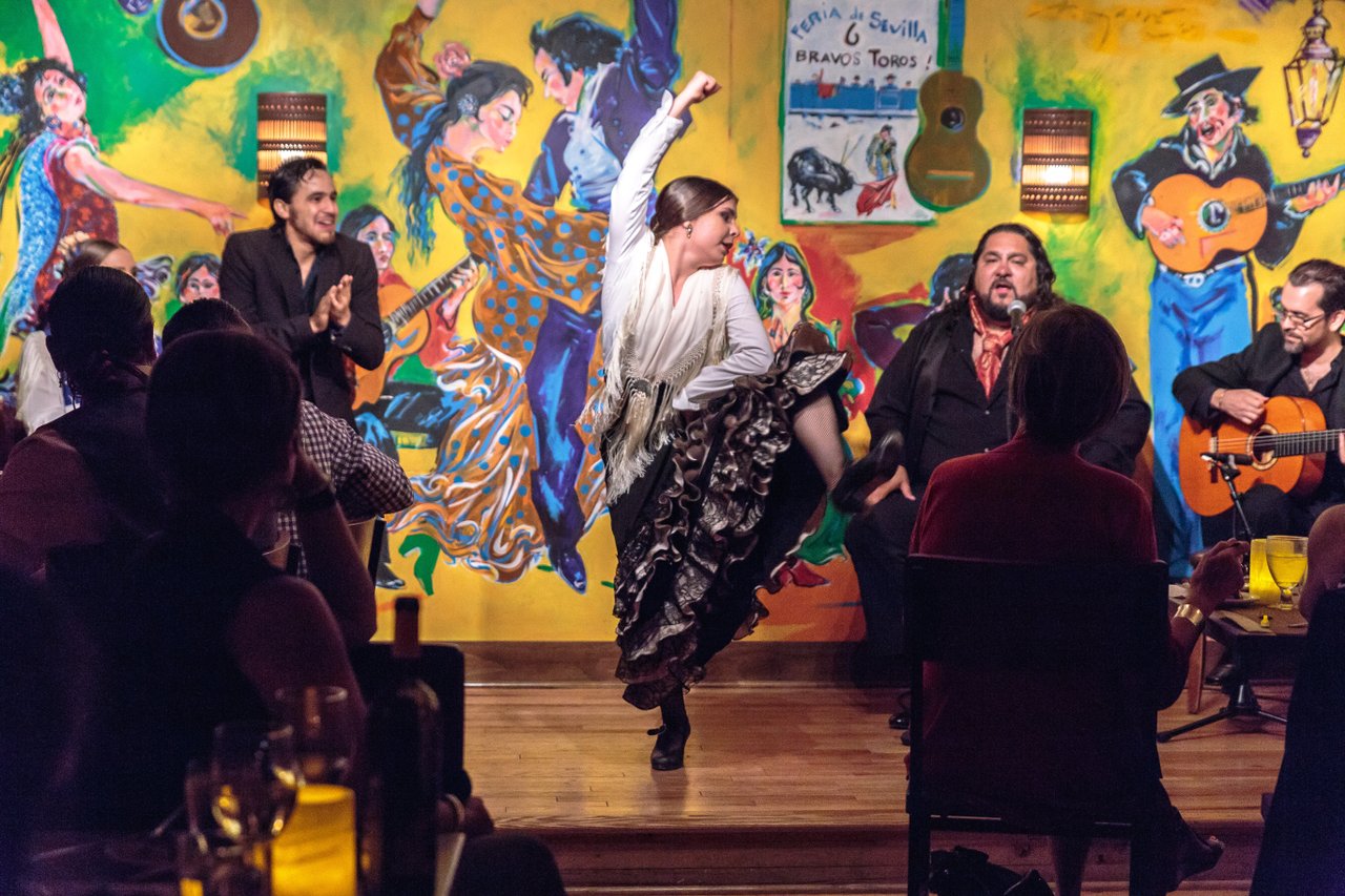 Flamenco dancer at El Farol (Photo Credit: Tourism Santa Fe)