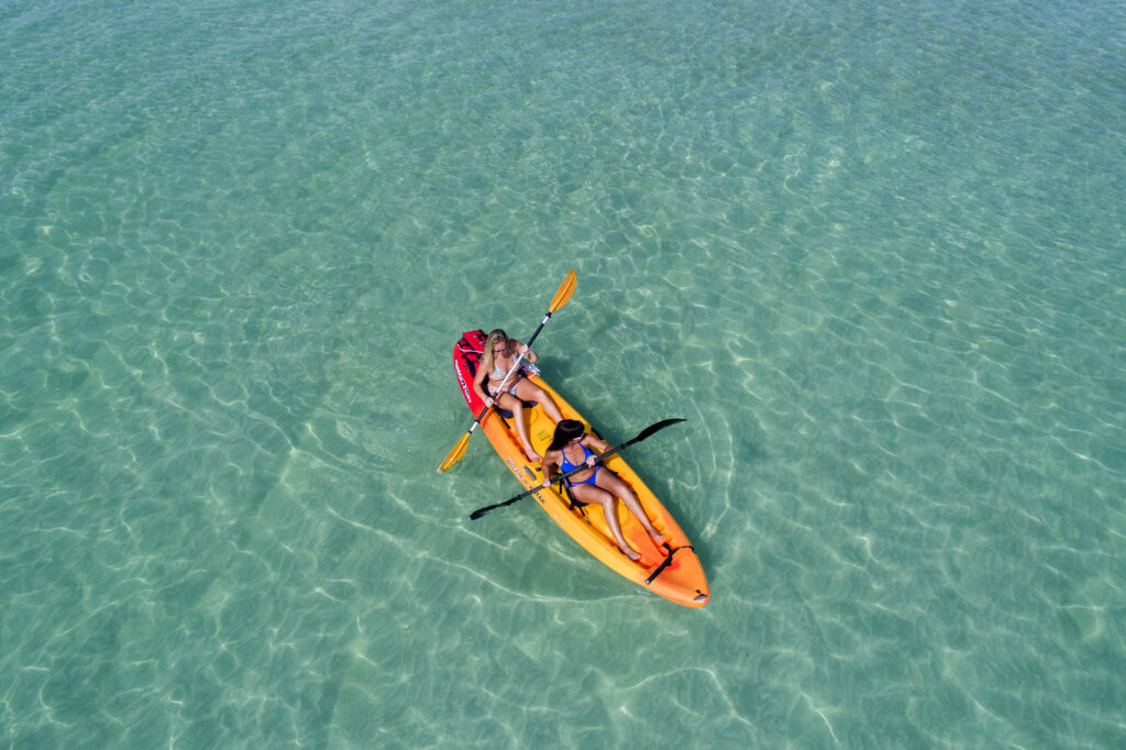Women kayaking in Sugarloaf Key (Photo Credit: Rob O'Neal/Florida Keys News Bureau)