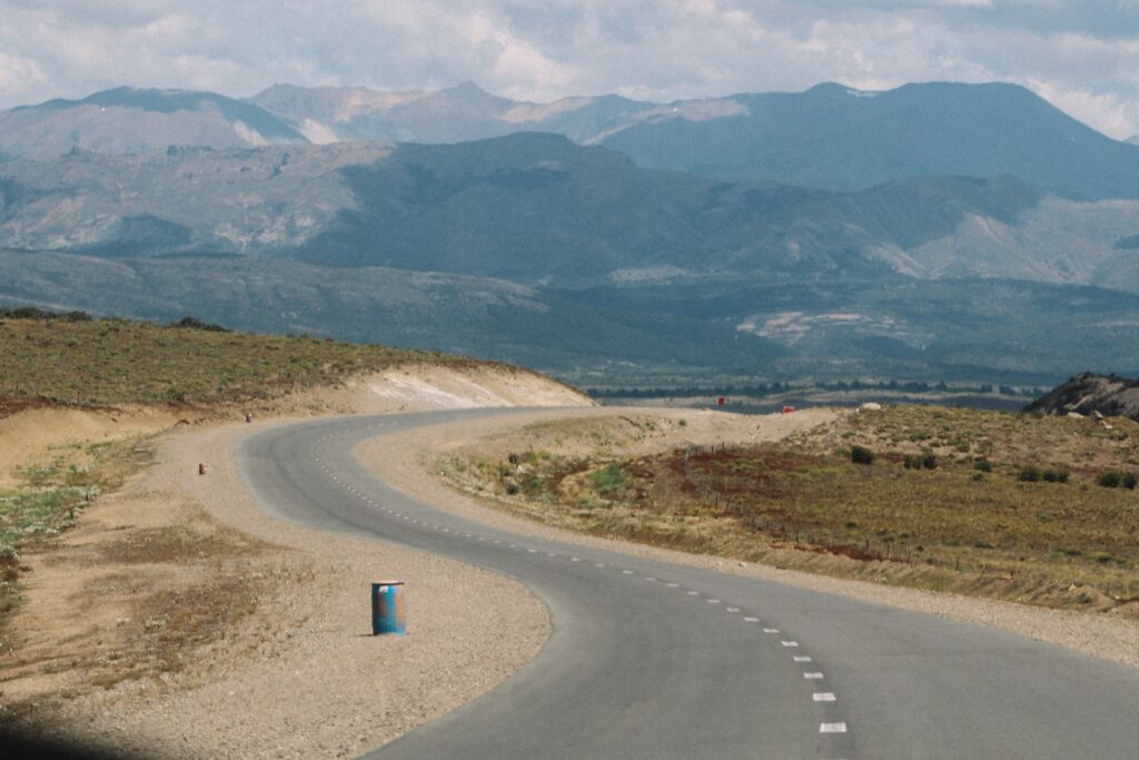 Route 40 in Argentina (Photo Credit: Manuela Cardozo / Unsplash)