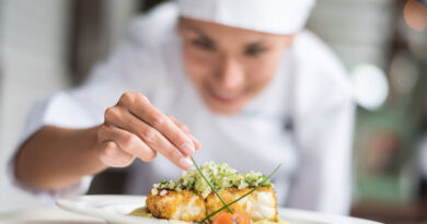 Women chefs and leaders offer advice for success (Photo Credit: andresr / iStock)