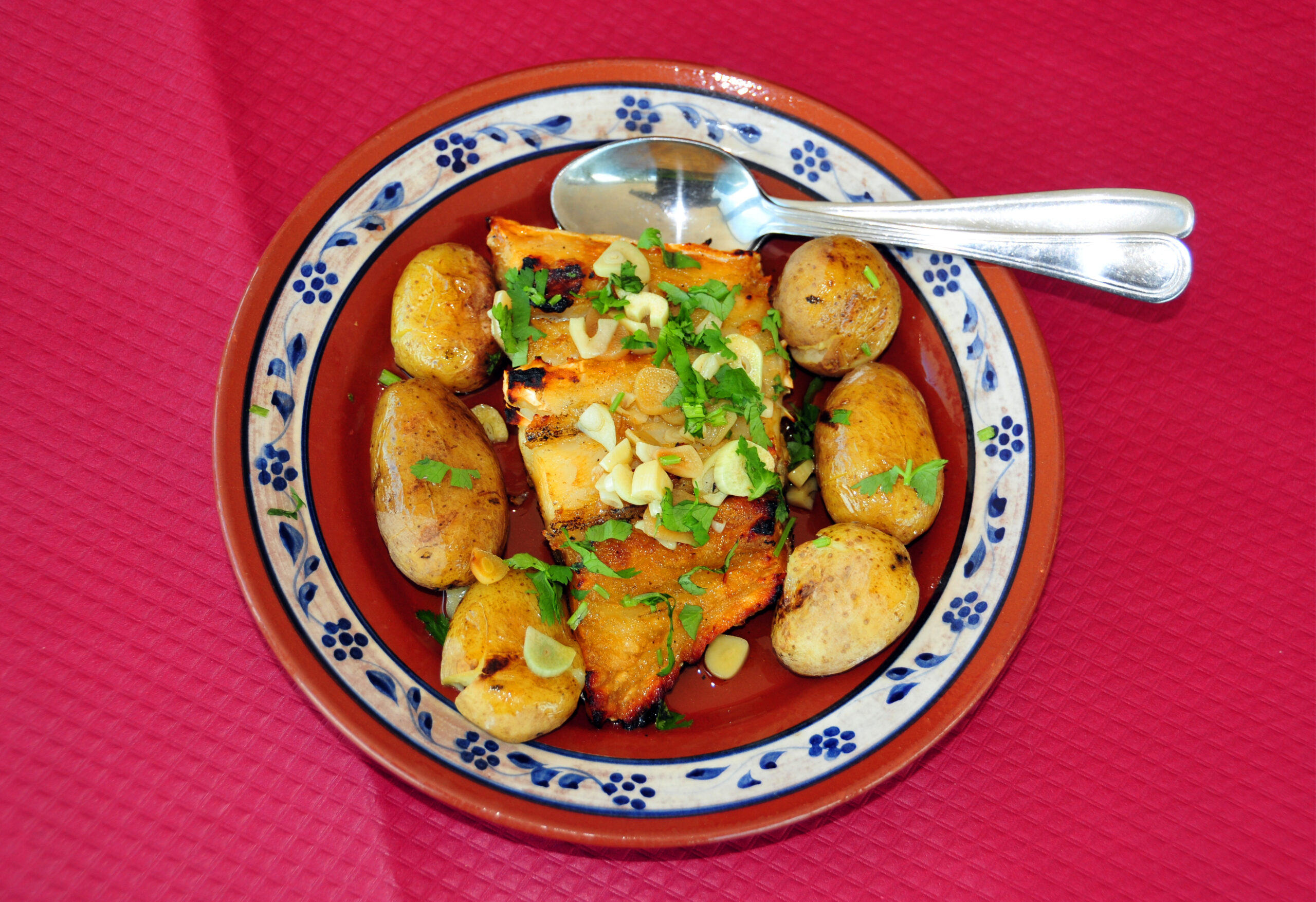 Bacalhau à Lagareiro (Photo Credit: mtcurado / iStock)