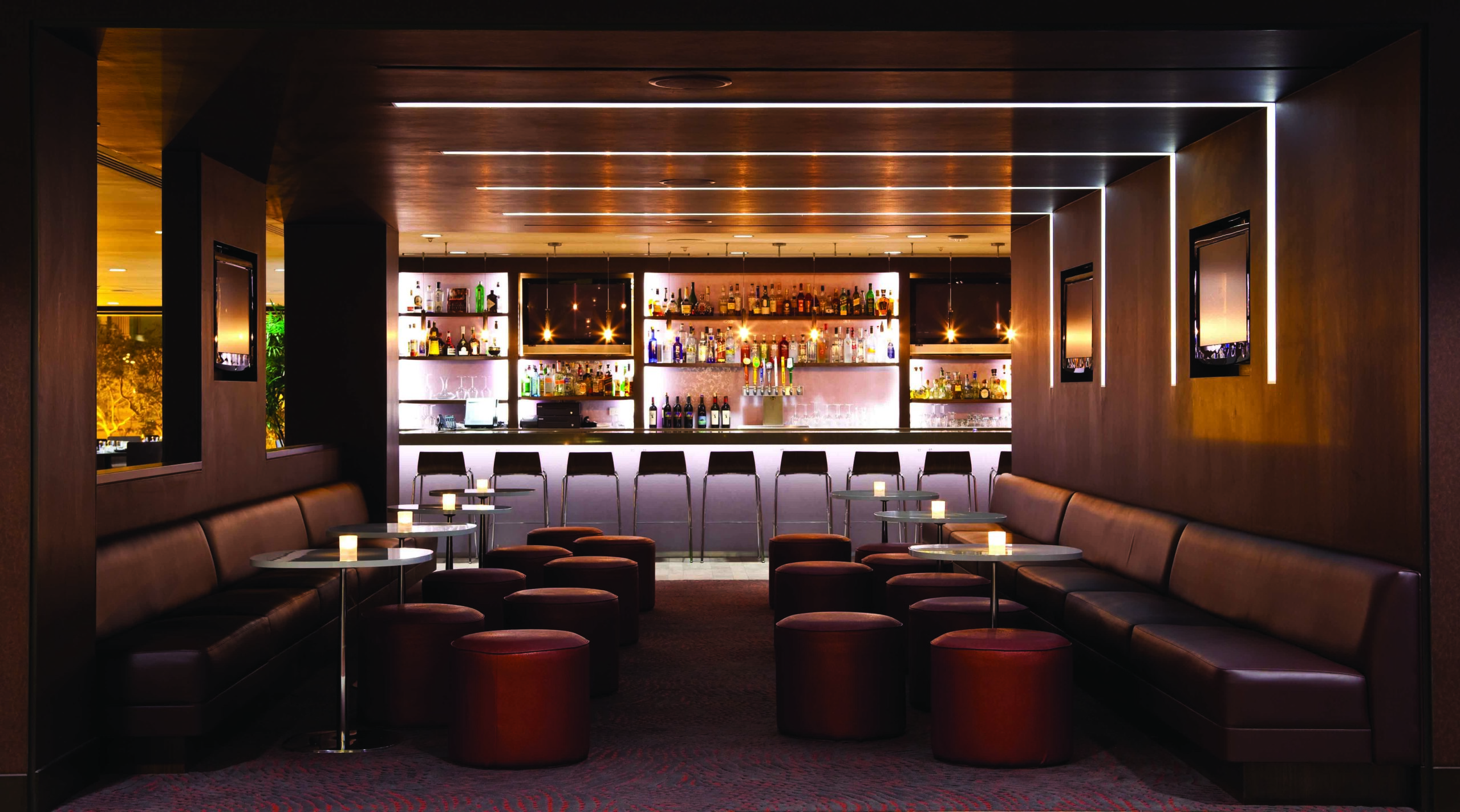 Cable 55 Bar (Photo Credit: Parc 55, a Hilton Hotel)