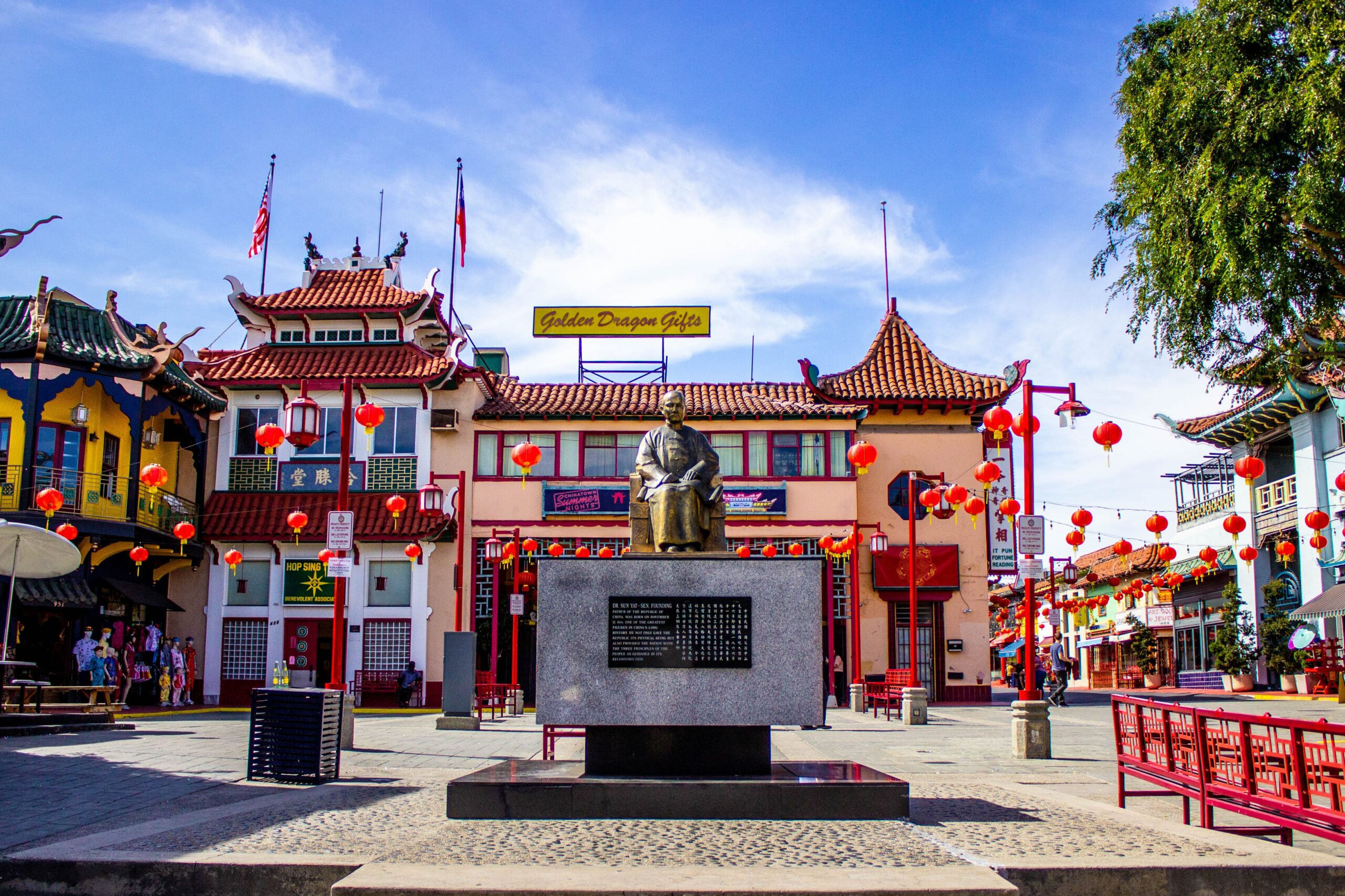 Chinatown Los Angeles (Photo Credit: Catalina Johnson on Unsplash)