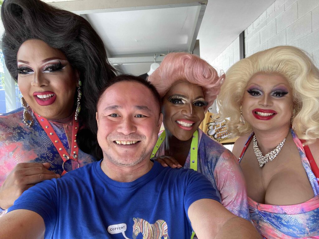 Shintaro with Drag Queens in Las Vegas (Photo Credit: Shintaro Koizumi, Out Asia Travel)