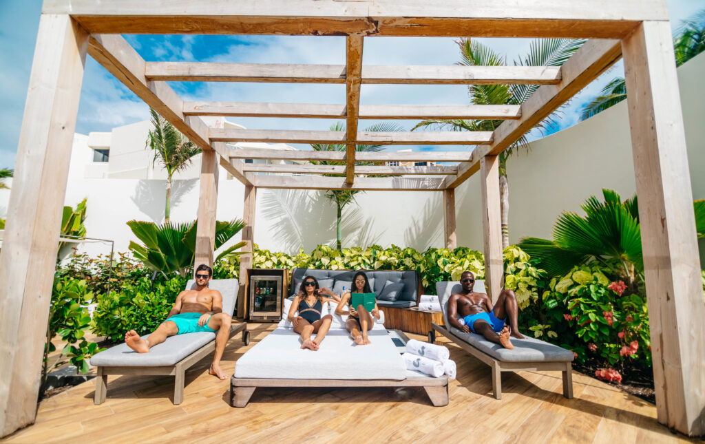 Privilege Cabana (Photo Credit: SLS Baha Mar)