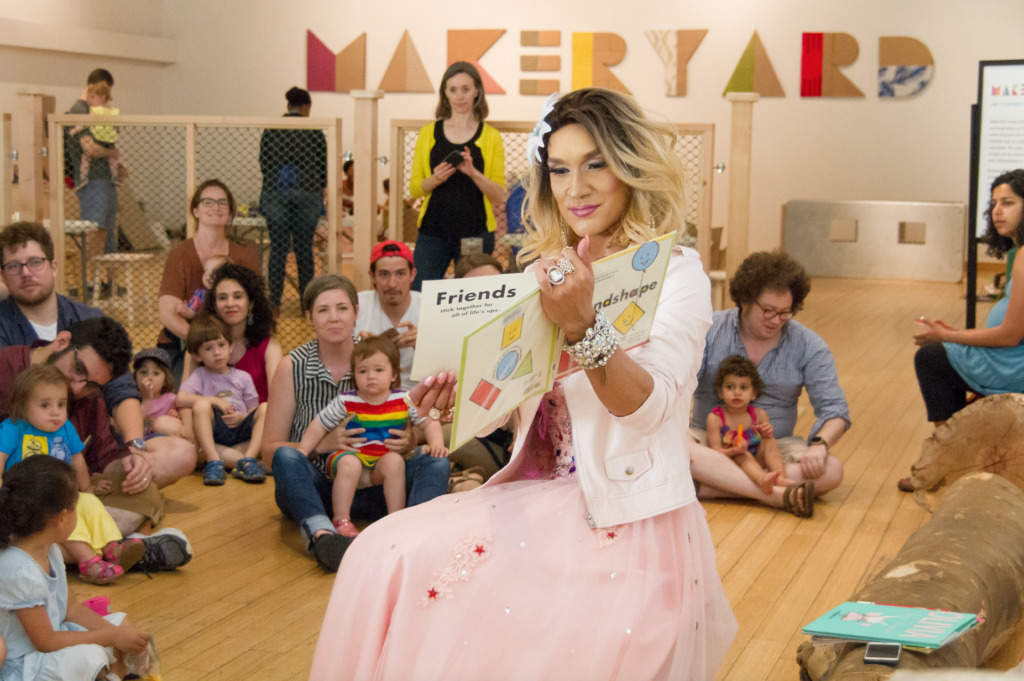 Drag Queen Story Hour 