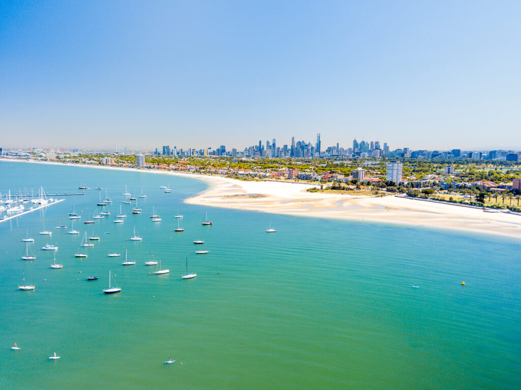 St. Kilda Beach (Photo Credit: DarrenTierney / iStock)