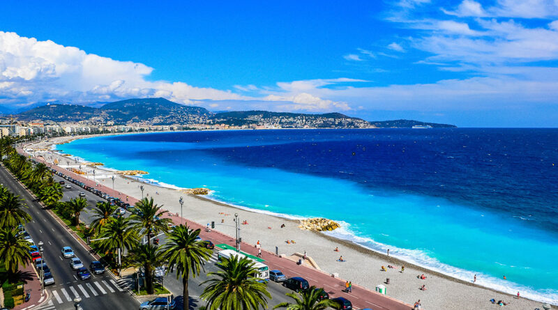 Promenade de Anglais in Nice, France (Photo Credit: valentinama / iStock)