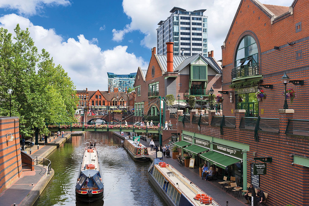 Canal in Birmingham, UK (Photo Credit: Visit Britain)