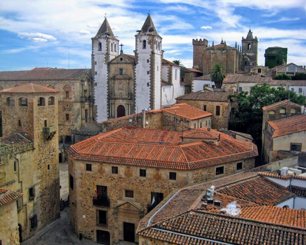 Historic center of Cáceres, Cáceres, Extremadura. Spain (Photo Credit: Juan Carlos fotografia / iStock)