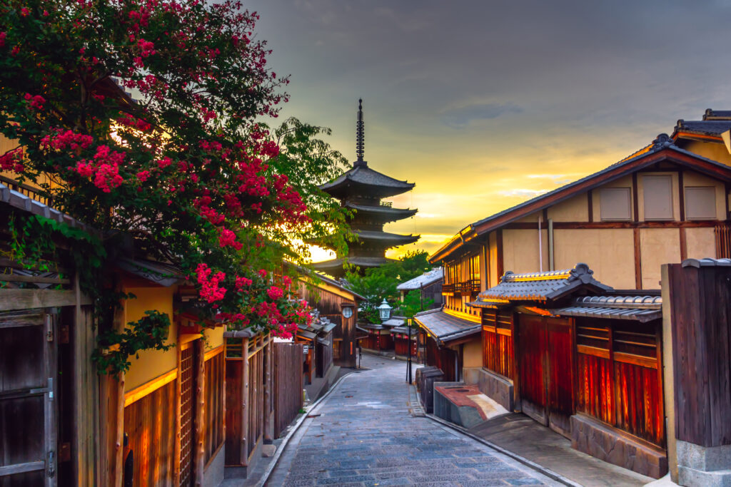 Yasaka Pagoda and Sannen Zaka Street, Kyoto, Japan (Photo Credit: Shootdiem / iStock)