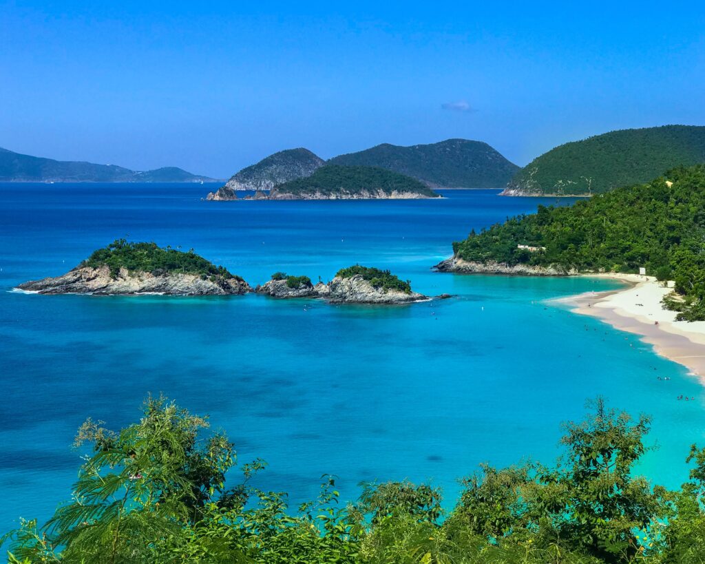 Trunk Bay, St. John, USVI (Photo Credit: Josh Duncan on Unsplash)