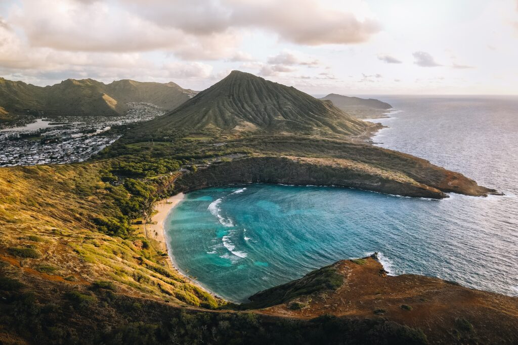 Oahu (Photo Credit: Peter Thomas on Unsplash)