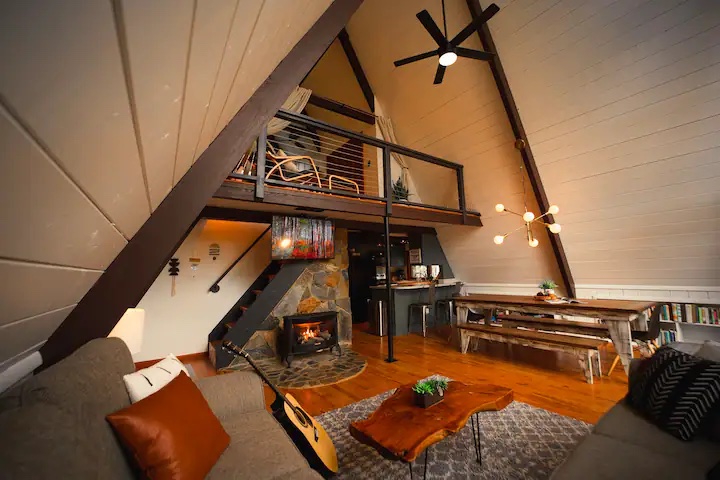 Appalachian A-Frame Rental (Photo Credit: Airbnb)