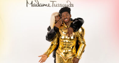 Lil Nas X with his wax doppelgänger at Madame Tussauds