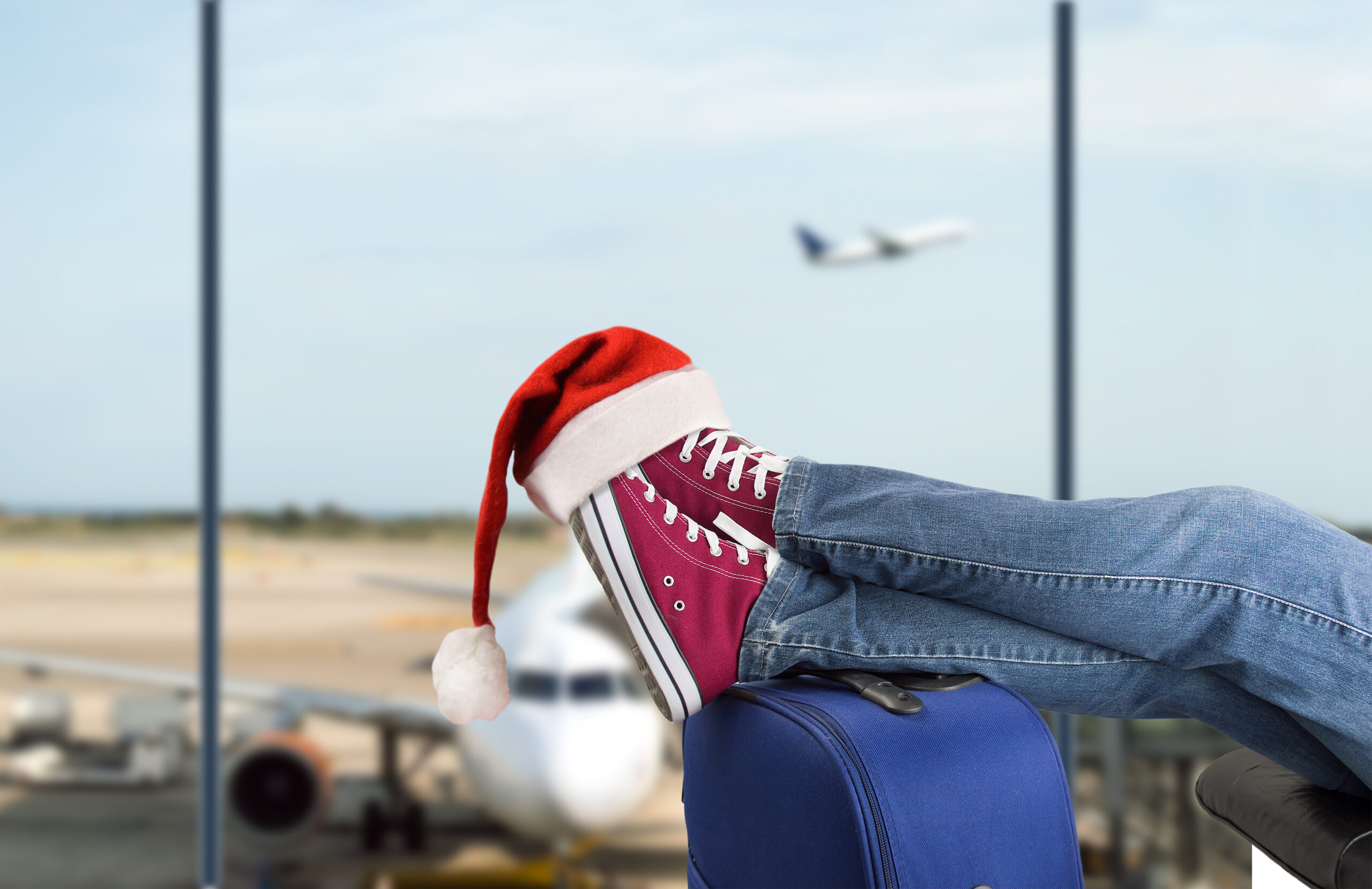 Holiday Travel: How to Save Money on Airfare