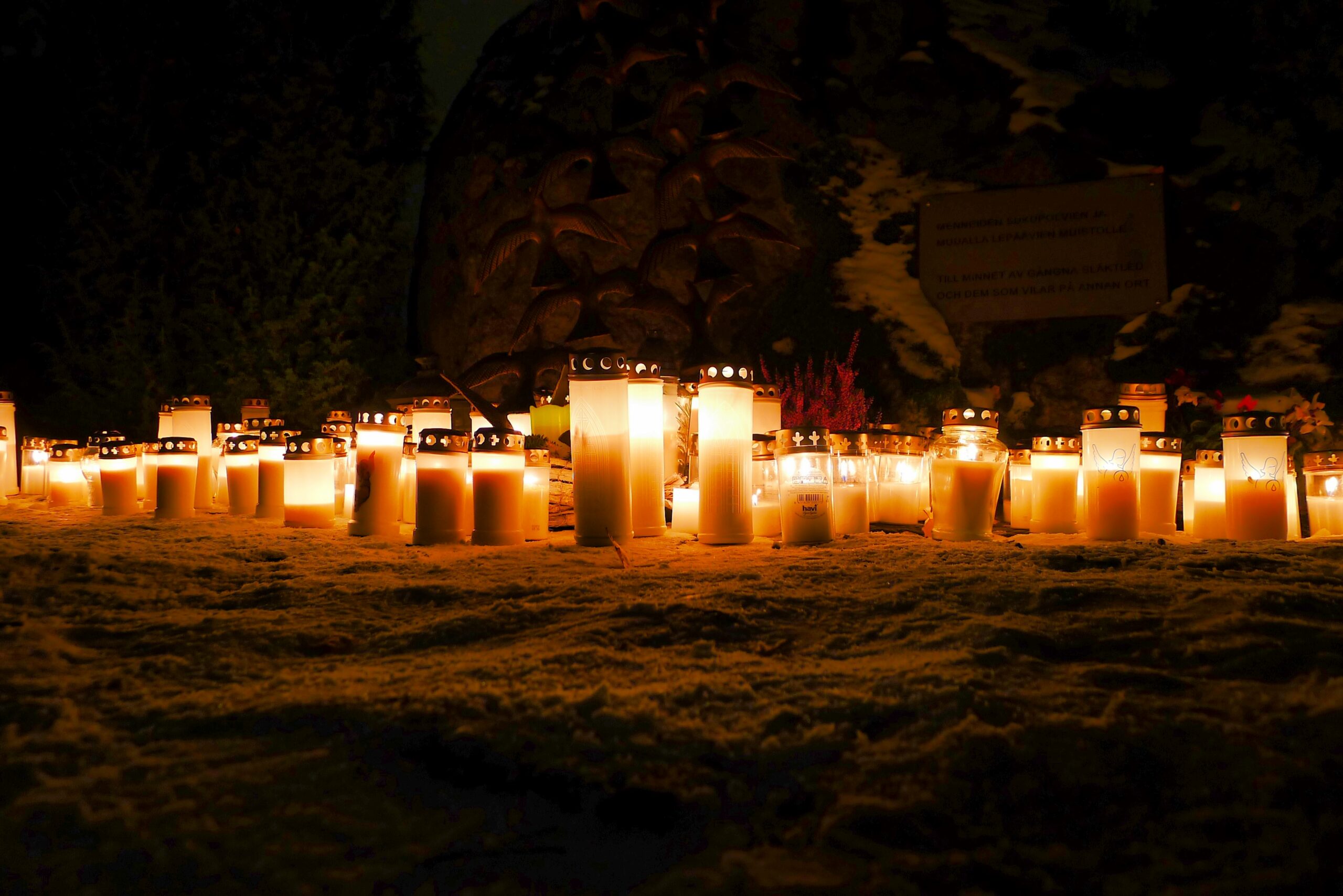 Kulosaari Cemetery (Photo Credit: Timo Newton-Syms)