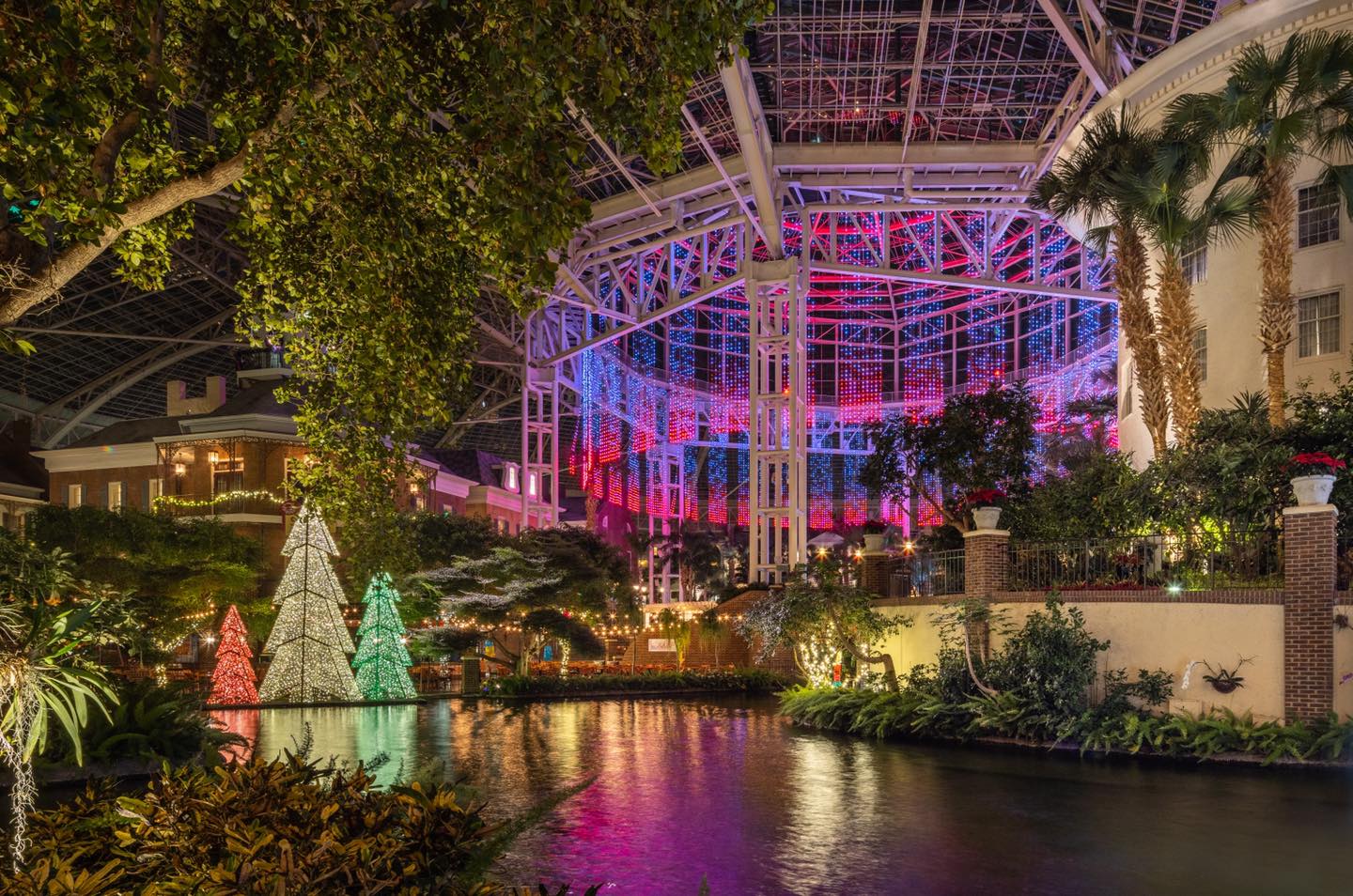 Check Out These Nashville Holiday Hotspots Vacationer Magazine check-out-these-nashville-holiday-hotspots-vacationer-magazine