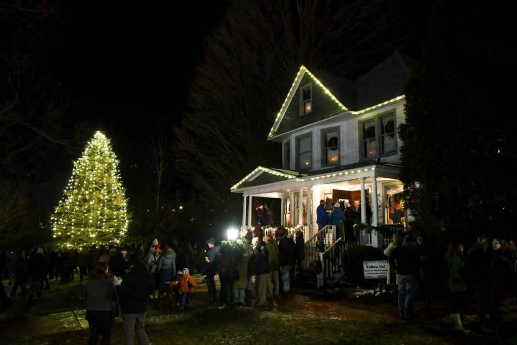 Solar Tree Lighting at the Jones House (Photo Credit: Megan Sheppard)