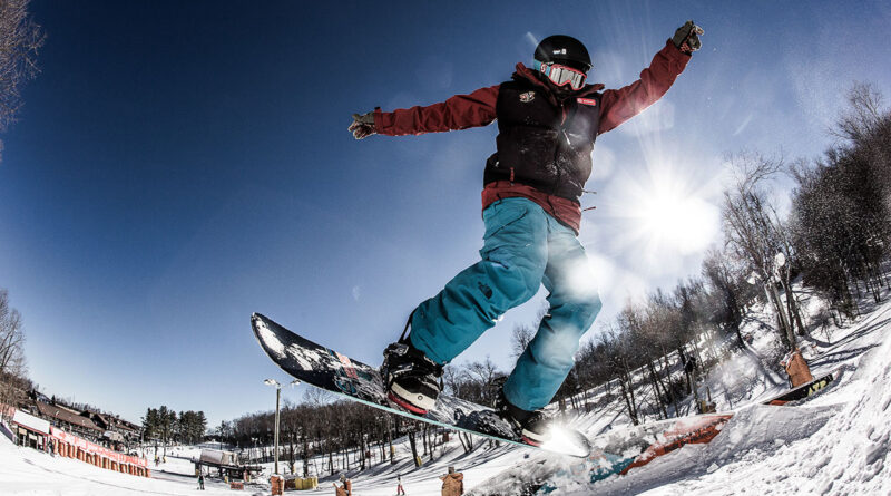 Snowboarder at Appalachian Ski Mountain (Photo Courtesy of Explore Boone)