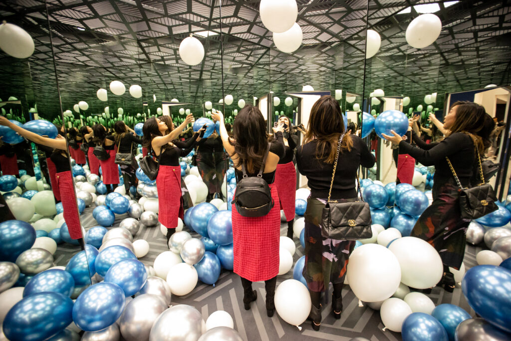 Infinity Room