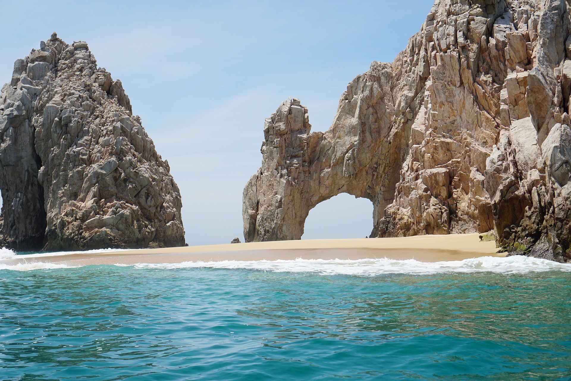 Los Cabos, Baja California Sur, Mexico (Photo Credit: Salvador Navarro Maldonado from Pixabay)