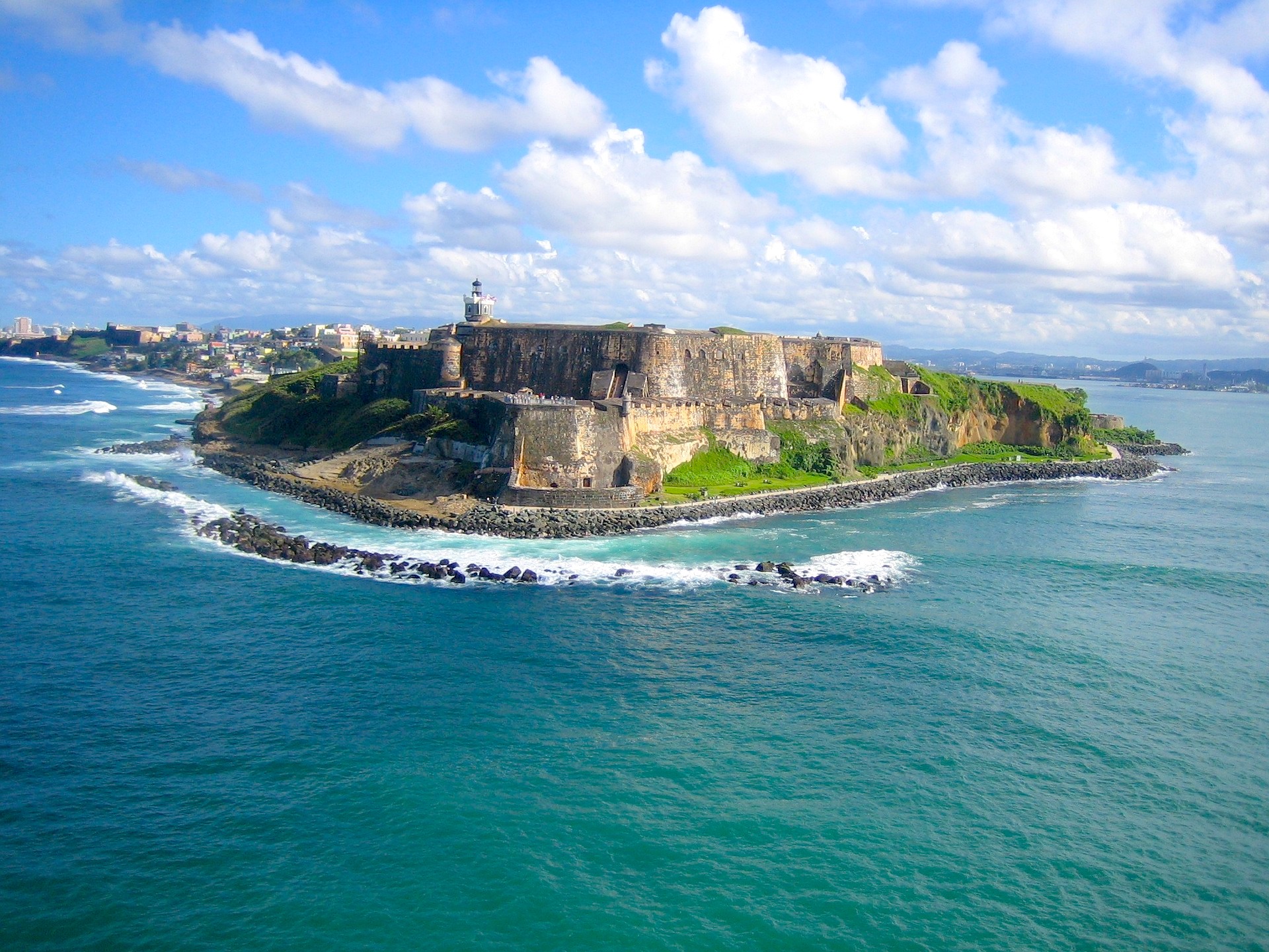 Old San Juan, Puerto Rico (Photo Credit: Beth from Pixabay)