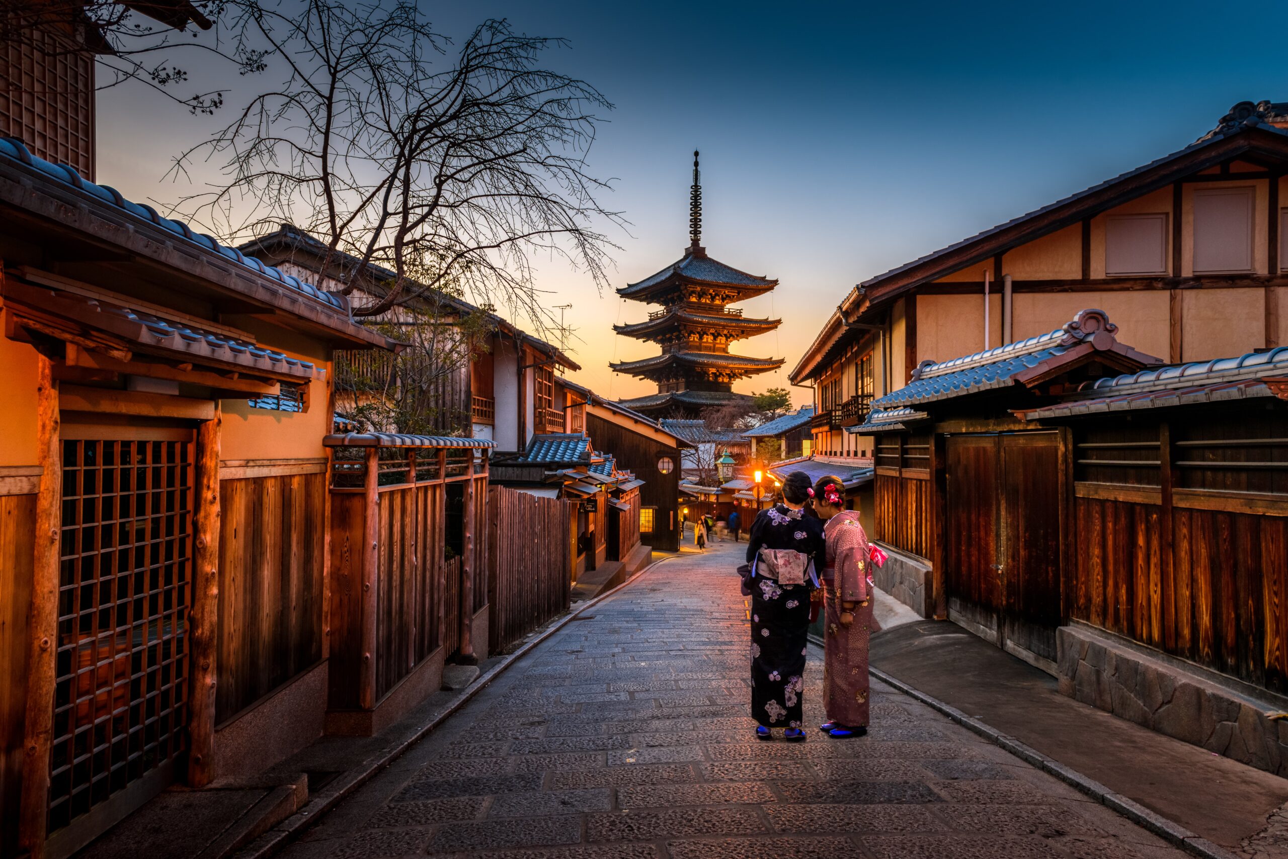 Kyoto, Japan (Photo Credit: Sorasak on Unsplash)