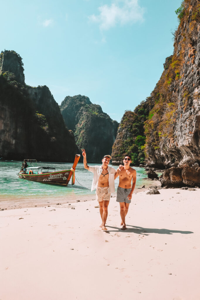 Phi Phi Islands, Thailand (Photo courtesy of Aon and Lan / @deeristravelling)