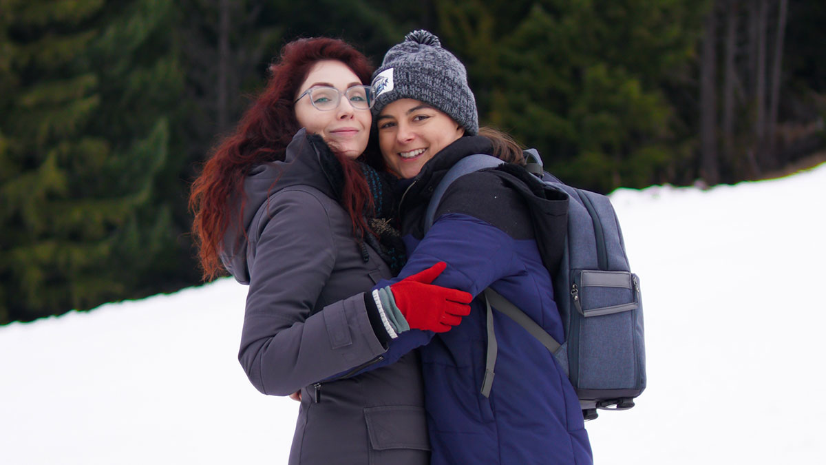 Steph and Katie Burlton in Whistler, British Columbia, Canada (Photo Credit: Lez See the World)