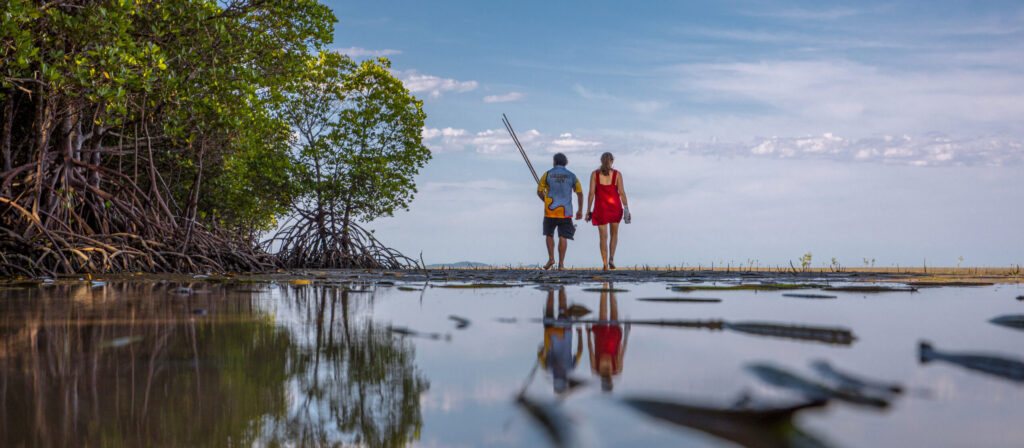 Walkabout cultural adventures (Photo courtesy of Tourism Australia)