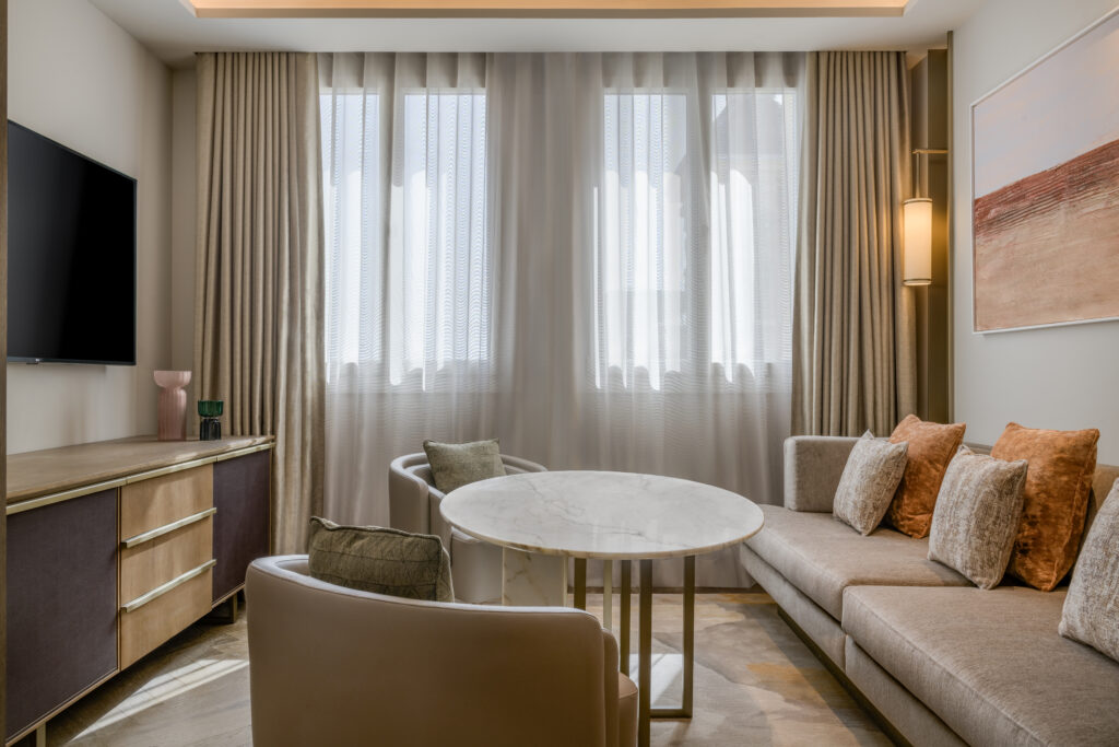 Guestroom Living Area (Photo Credit: JW Marriott Hotel Madrid)