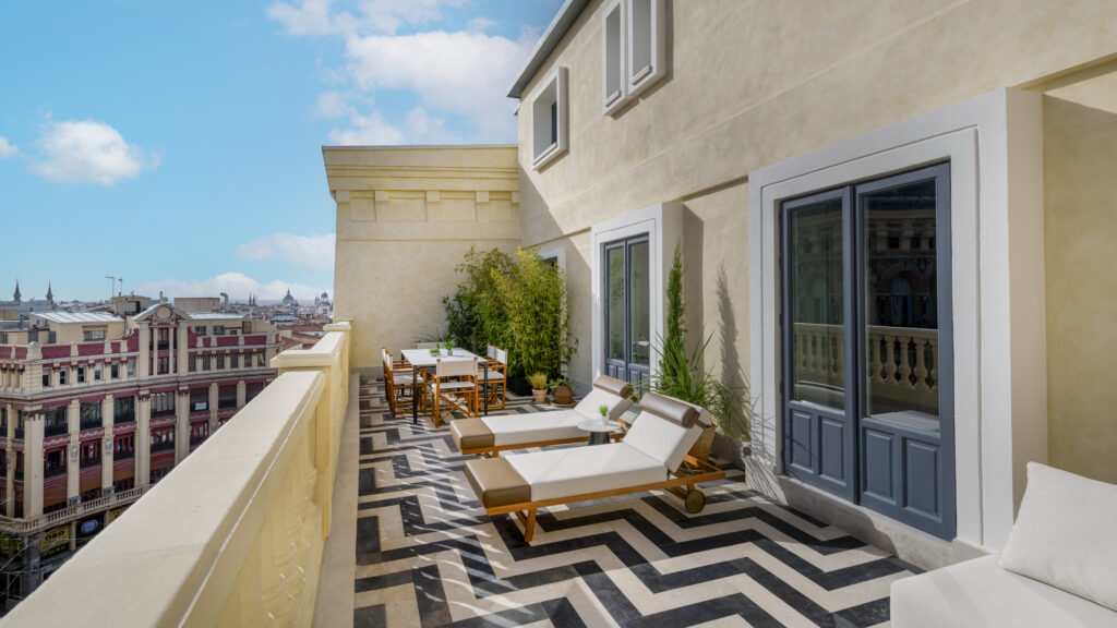 Guestroom Terrace (Photo Credit: JW Marriott Hotel Madrid)
