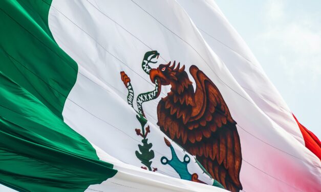 Spring Breakers Warned About Travel to Mexico