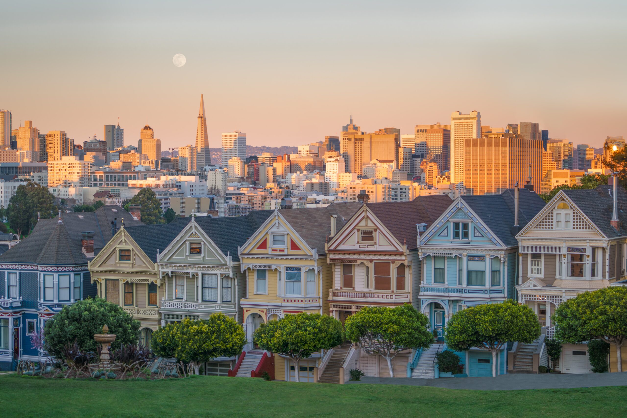 The 15 Gayest Cities in the World - Vacationer Magazine