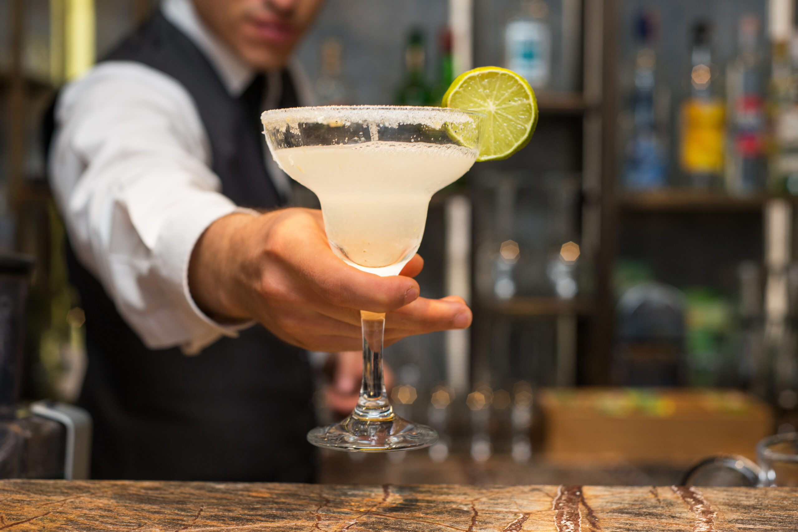 Margarita toast to celebrate Cinco de Mayo! (Photo Credit: Tarik Kaan Muslu / Shutterstock)