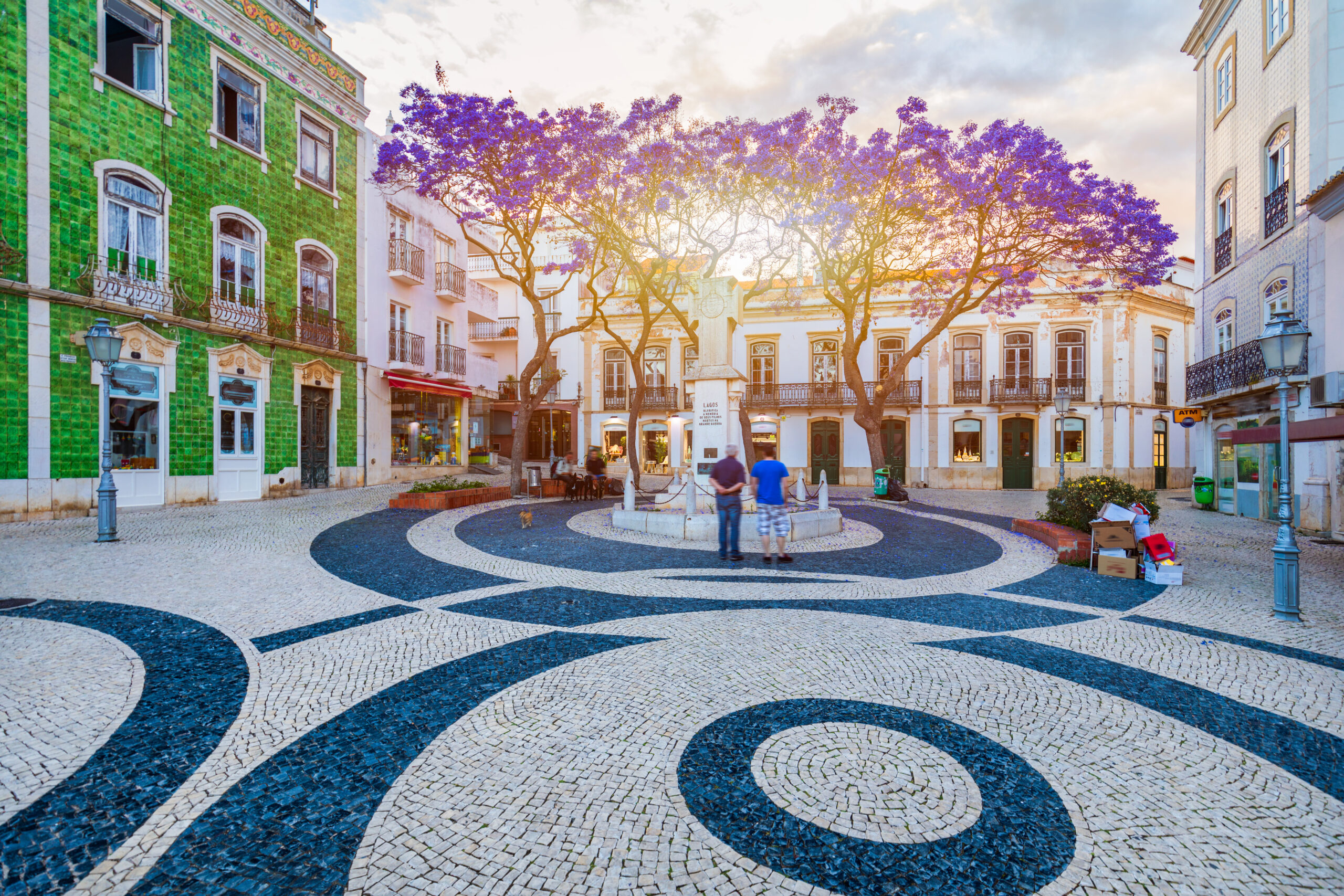 Algarve, Portugal (Photo Credit: DaLiu / Shutterstock)