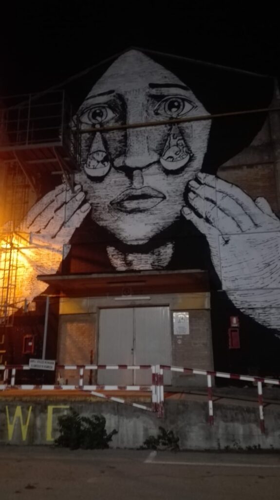 Graffiti in Via Zamboni (Photo Credit: Francesco Bacci)