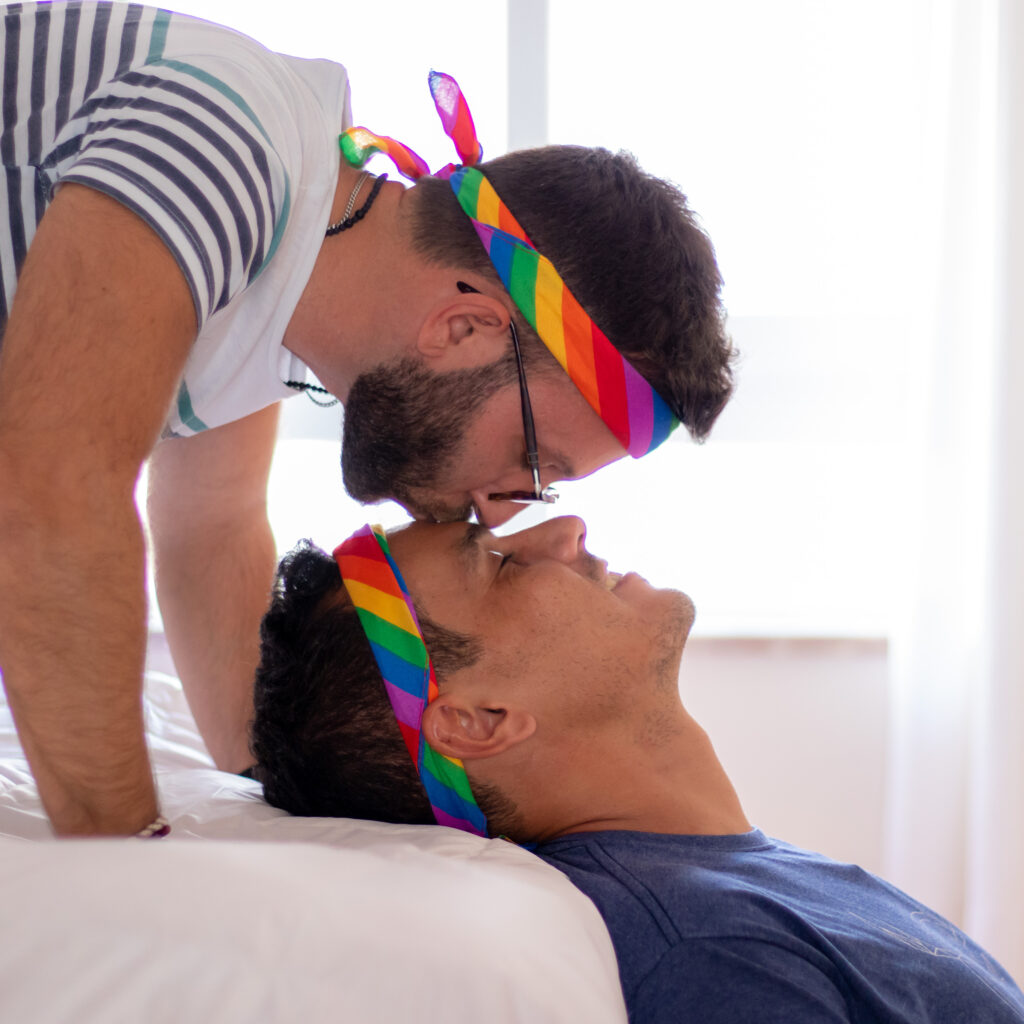 A kiss shared during Pride (Photo Credit: @twobytheworld)