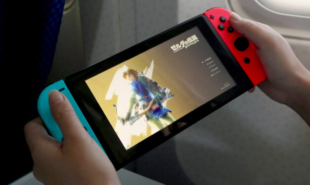 7 Best Video Games for a Long-Haul Flight