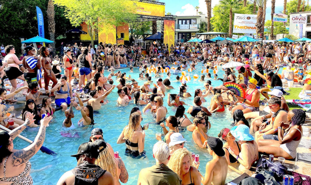 (Photo Credit: The Dinah)