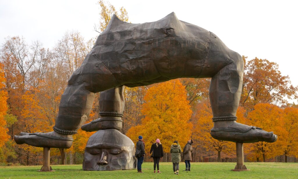 Three Legged Buddha, Zhang Yuan, 2007. (Photo Credit: Jerry L. Thompson / Pace Gallery)