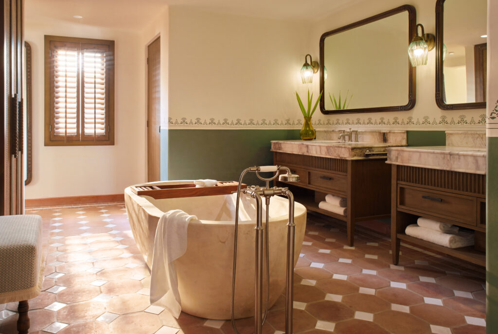 Bathroom (Photo Credit: Belmond)