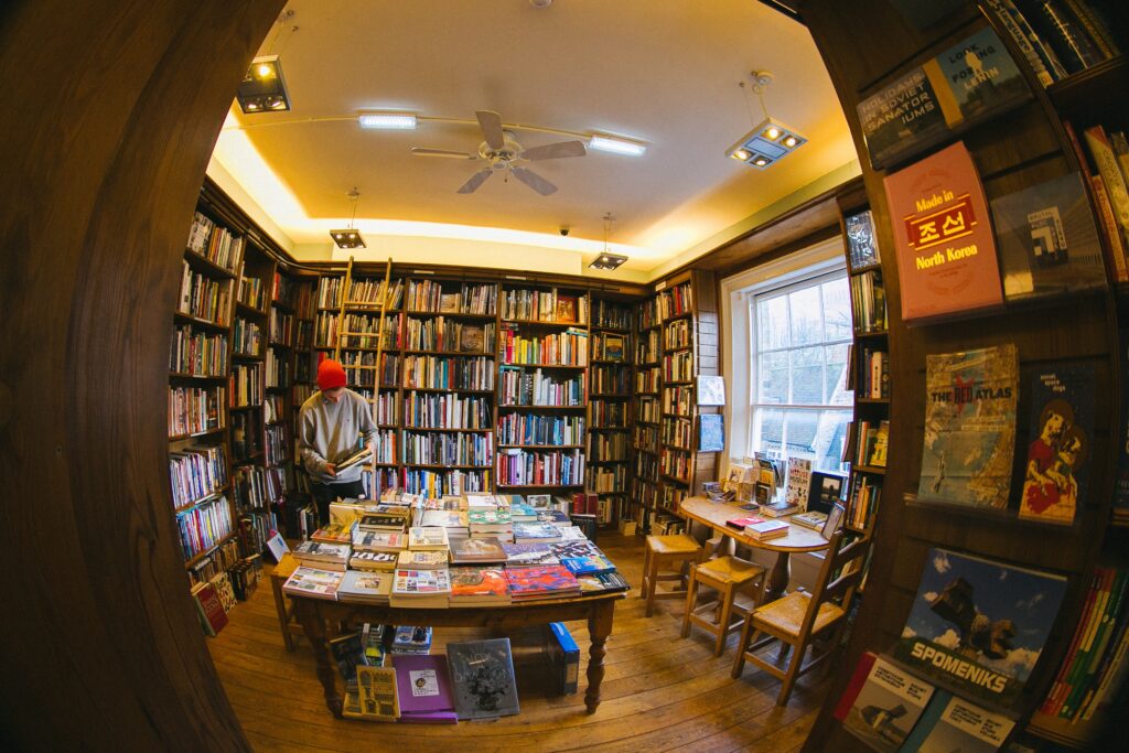 Shakespeare & Company Interior (Photo Credit: Phil Hearing on Unsplash)